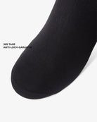 Spitze der schwarzen Bambus-Kurzsocke im Detail, 365 Tage Anti-Loch-Garantie